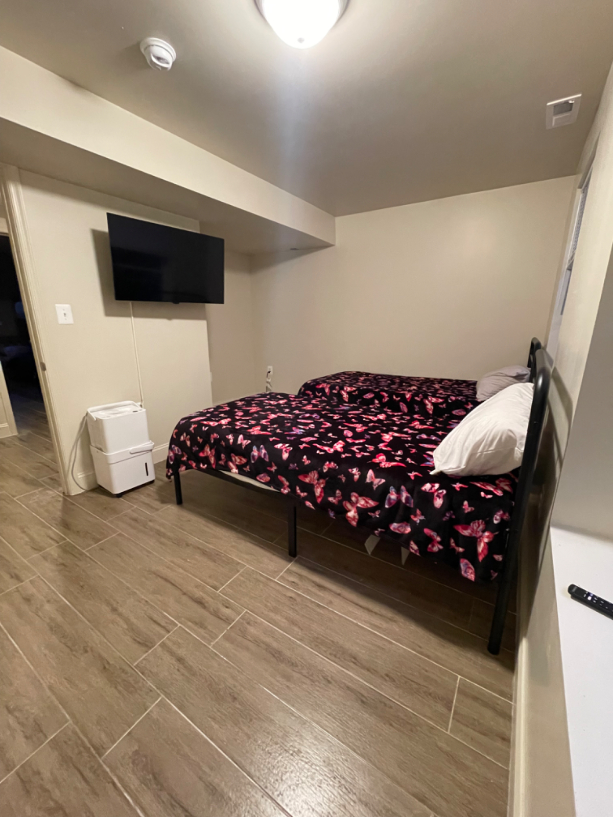 Rooms in 5 Bedroom - Photo 11