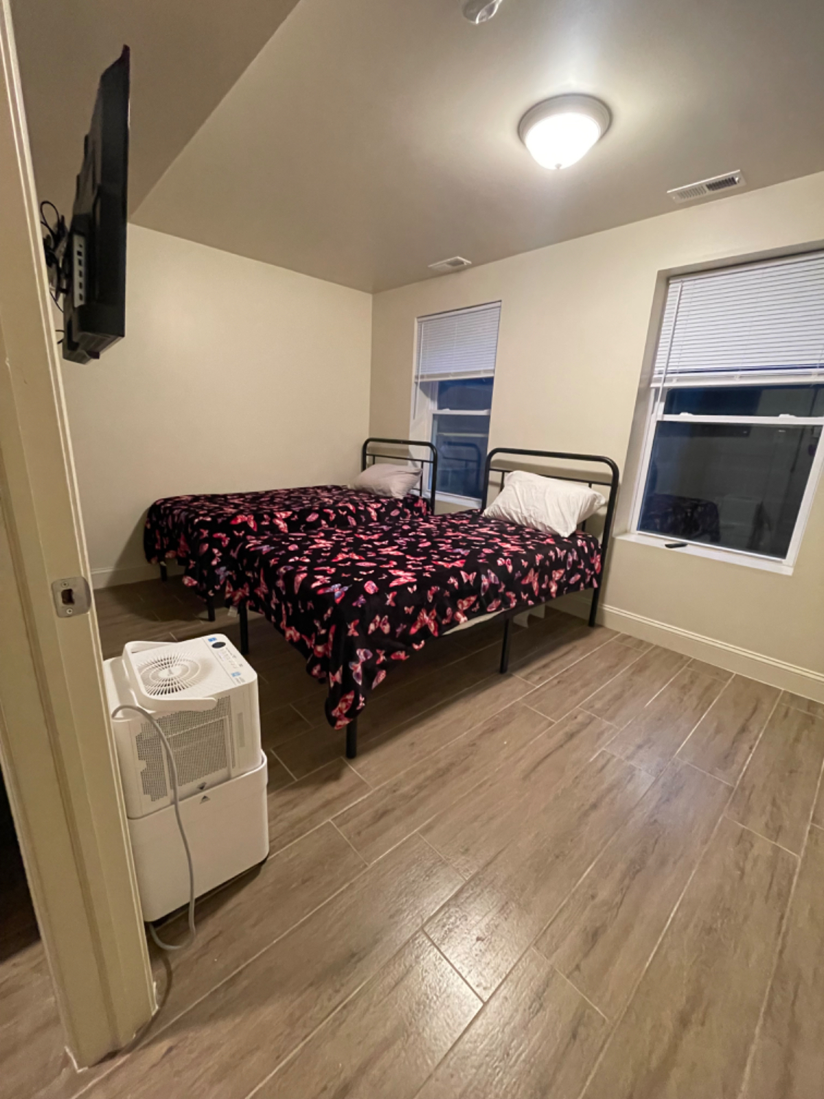 Rooms in 5 Bedroom - Photo 12