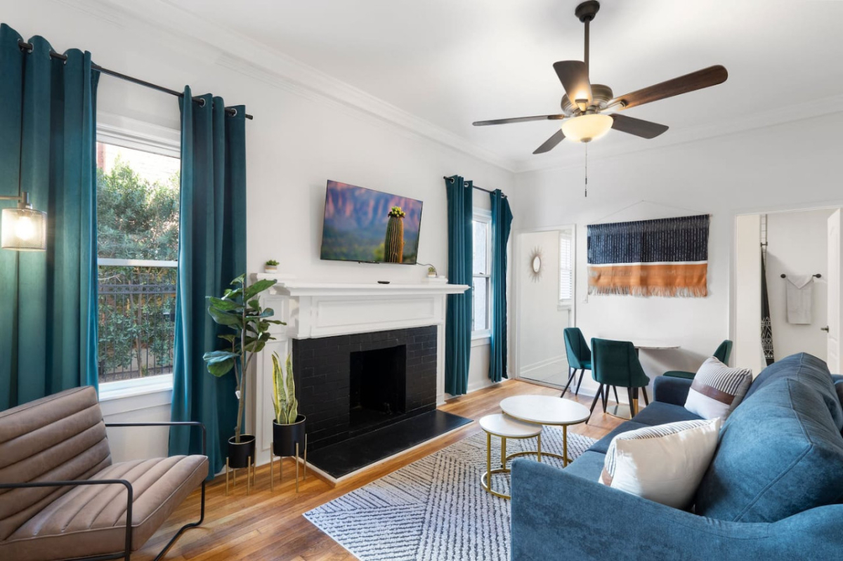 Luxe Modern Apartment (819198)