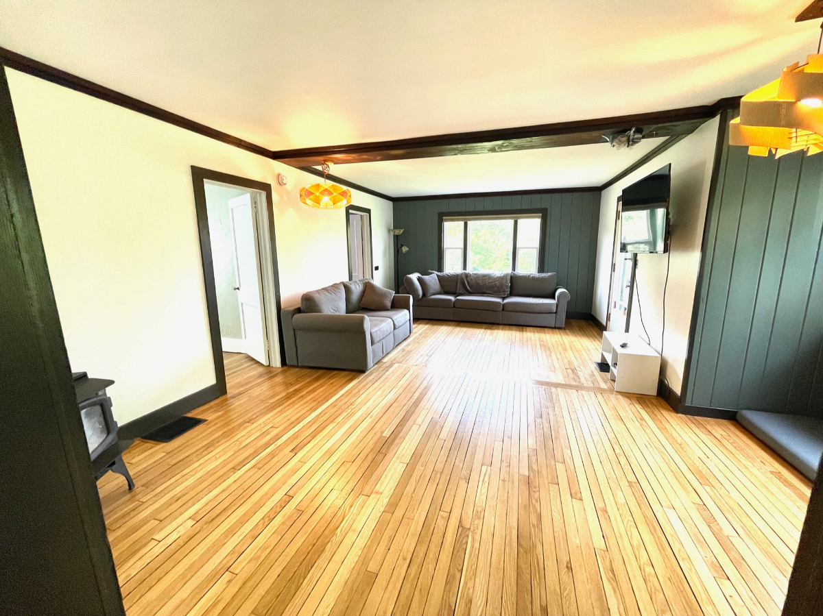 Near Cayuga Med, Private 3BR Retreat - Photo 5
