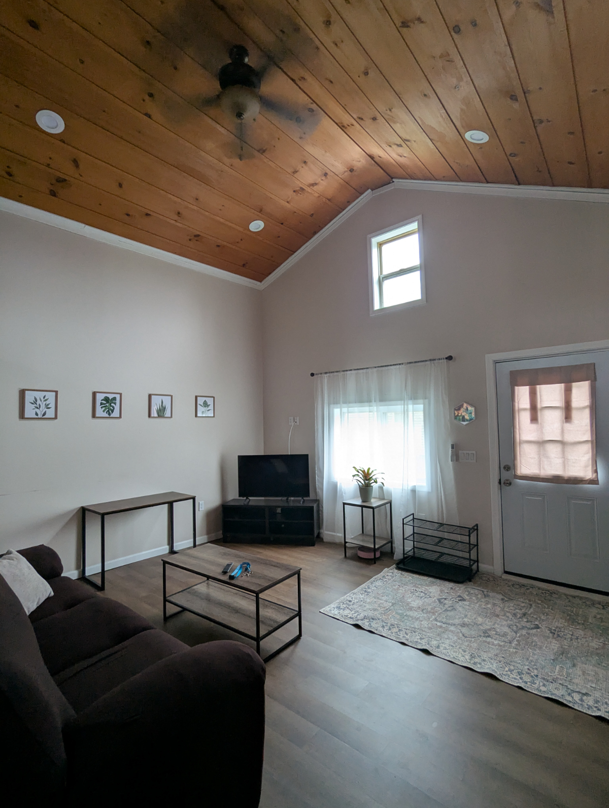 Spacious Unit in duplex 1Bdrm plus loft - Photo 5