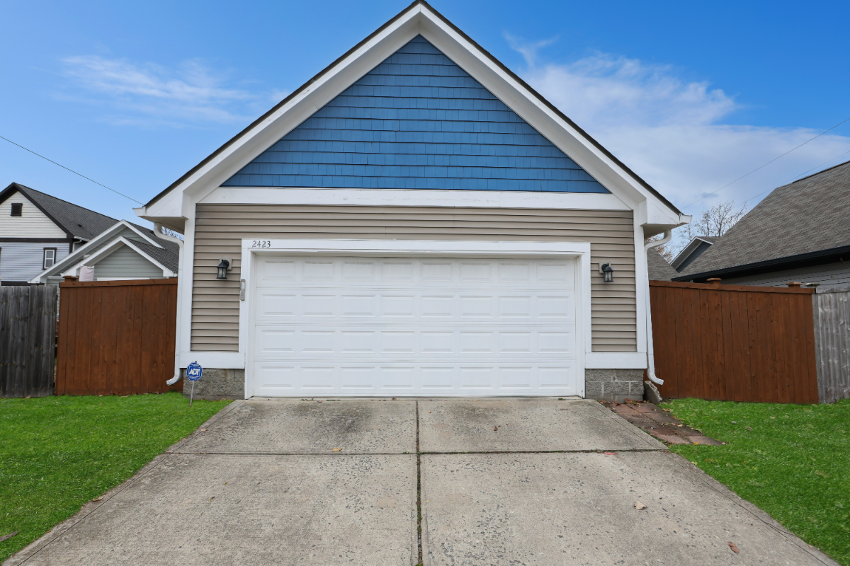 Furnished 3BR/2BA Near Downtown & Indy Hospitals | Office, Garage + Fenced Yard - Photo 7