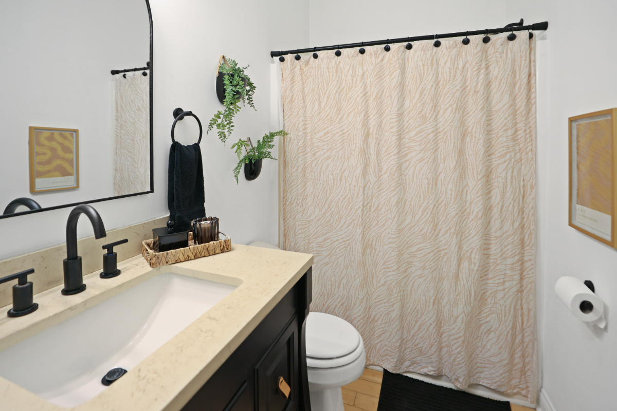 Furnished 3BR/2BA Near Downtown & Indy Hospitals | Office, Garage + Fenced Yard - Photo 10