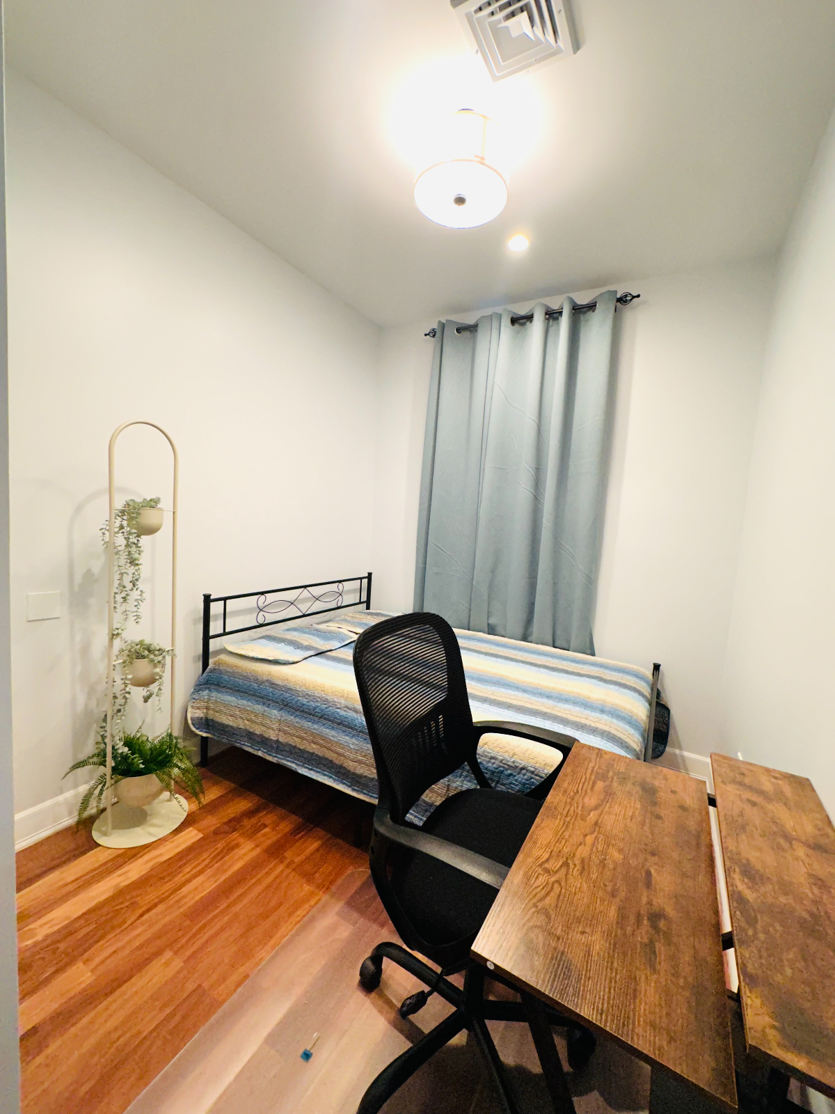 Private Rooms Available for Medical Professionals/Travel Nurses (Brooklyn NY) - Photo 5