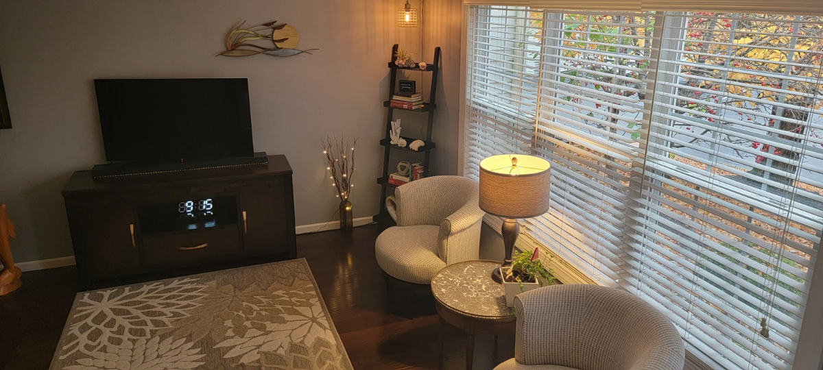 Warm And Welcoming Condo - Photo 5