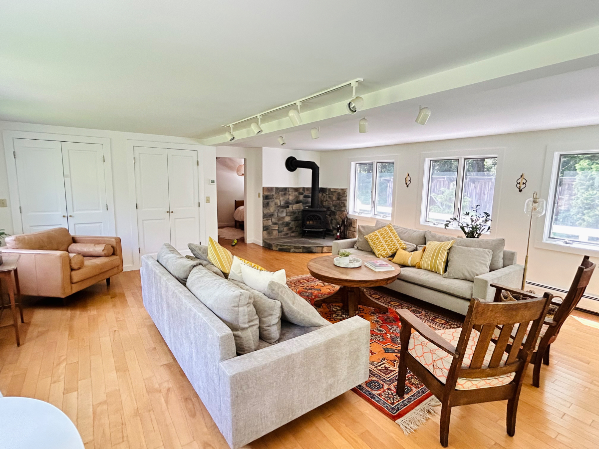 Best of Beautiful Vermont - House in the Trees in Monkton - Photo 2