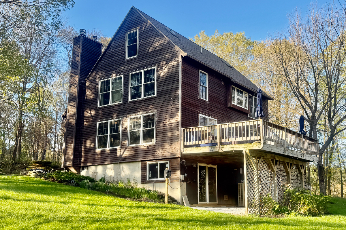 Large Bdrm/Bath in Home Share/Country Setting & 30 Min. To BTV - Photo 11