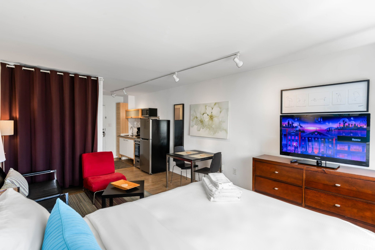 BCA Furnished Apartments Studio 17 E (820393)
