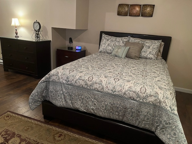 Milton, Vermont -  One Bedroom Studio Apartment - Photo 8