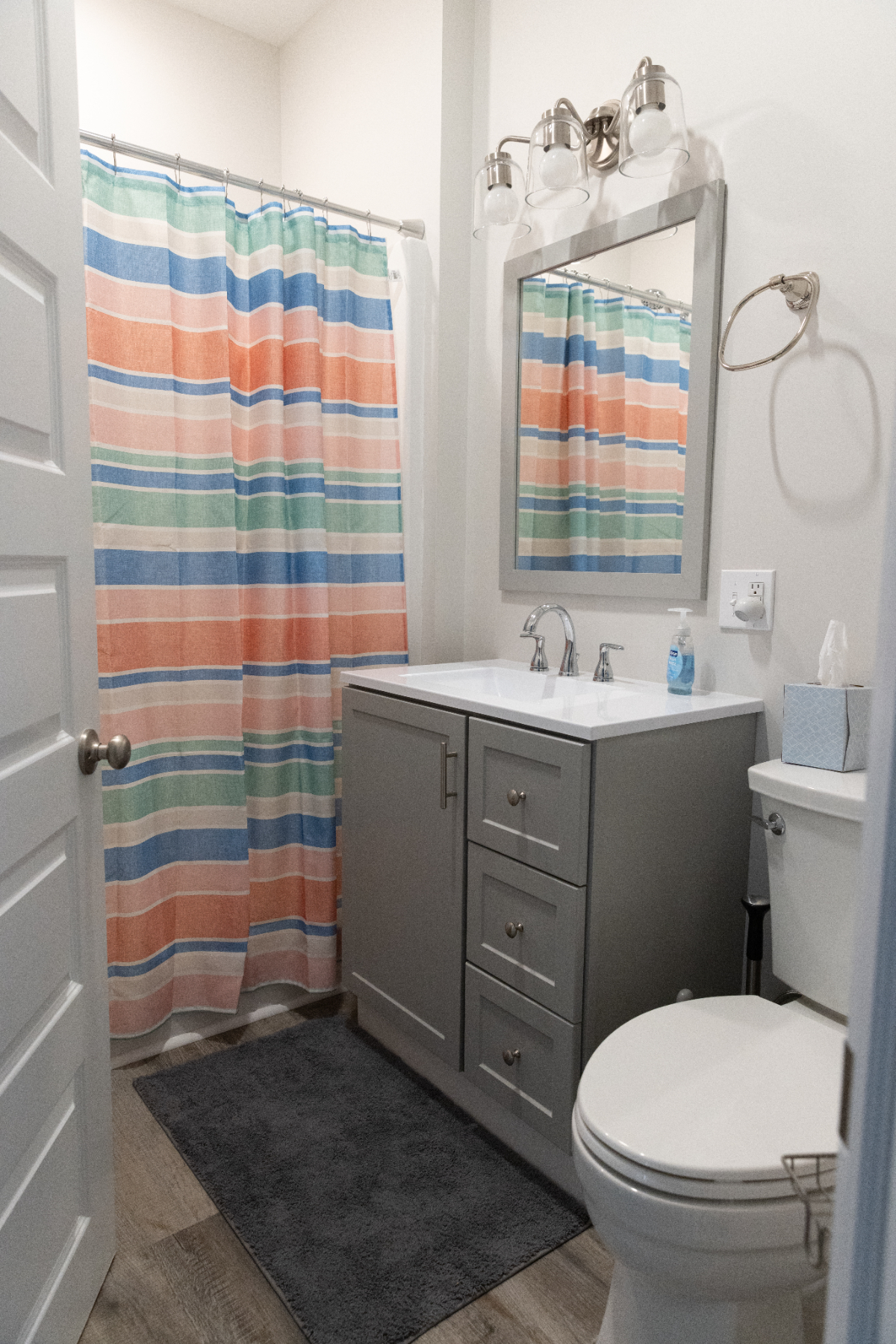 Charming Lakeview Bungalow in Hammond, NY - A Cozy 2-Bedroom Retreat Awaits - Photo 12