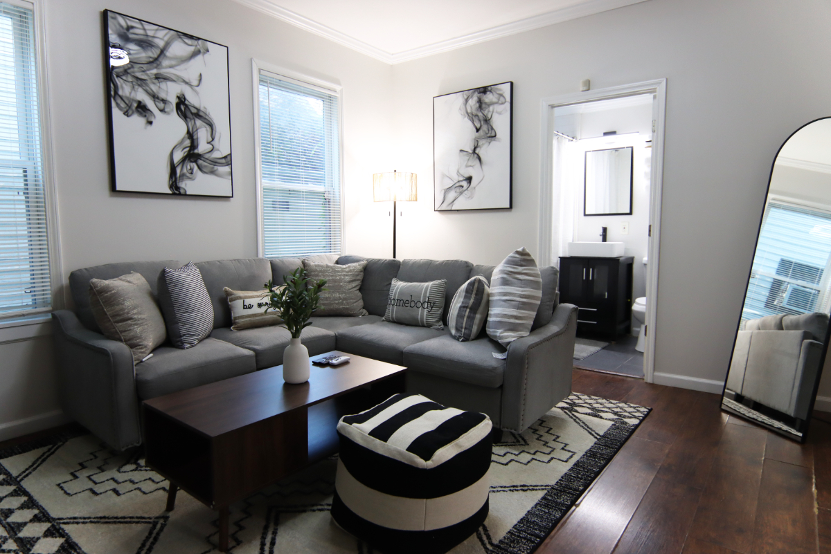 Cozy 1/1 apartment Pet Friendly - Photo 1