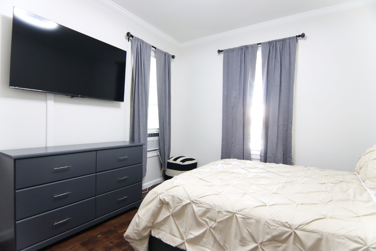 Cozy 1/1 apartment Pet Friendly - Photo 5