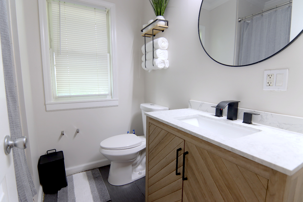 Cozy 1/1 apartment Pet Friendly - Photo 5
