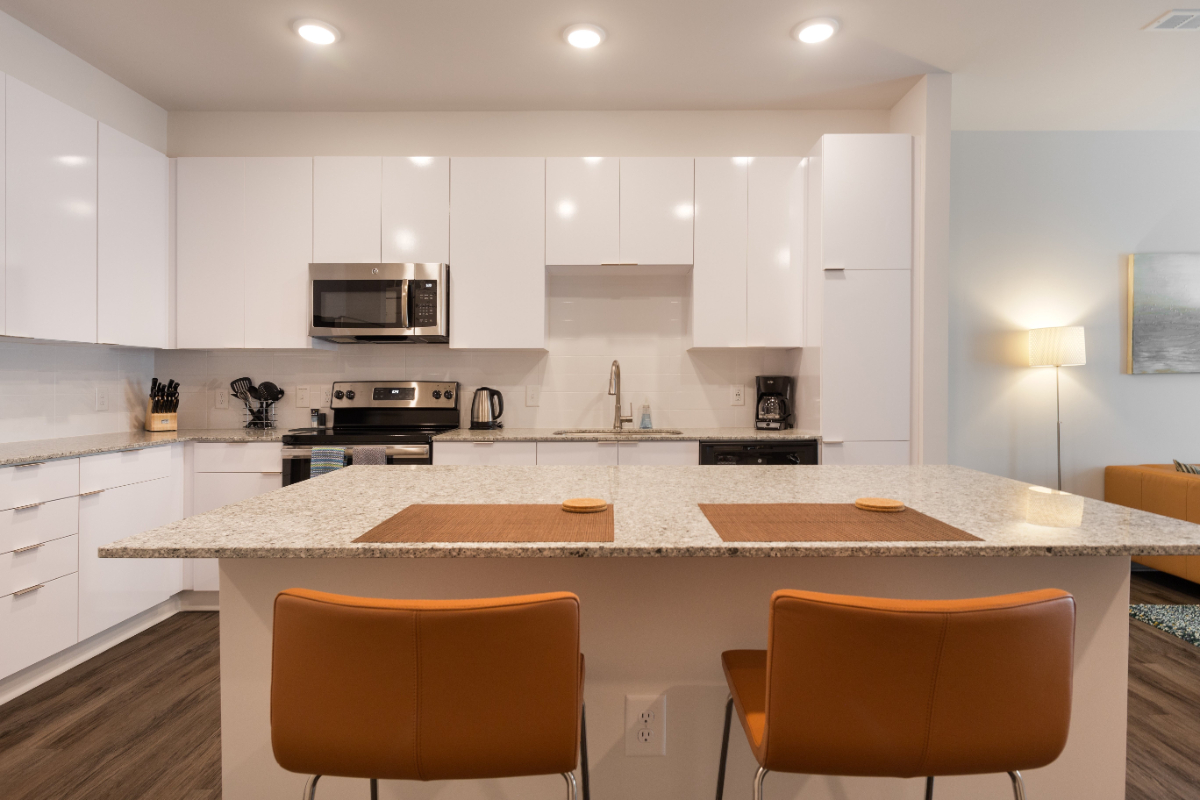 BCA Furnished Apartments Spec1B 422 D (820413)