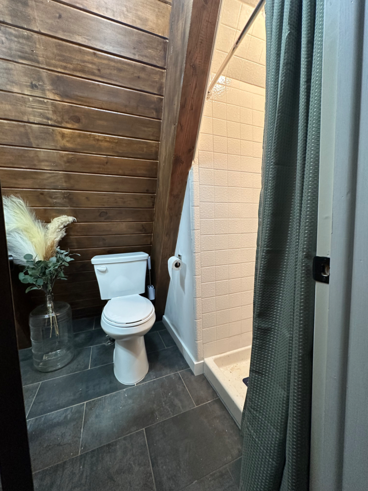 Furnished 3bed/3bath cabin 45 min from jackson - Photo 3