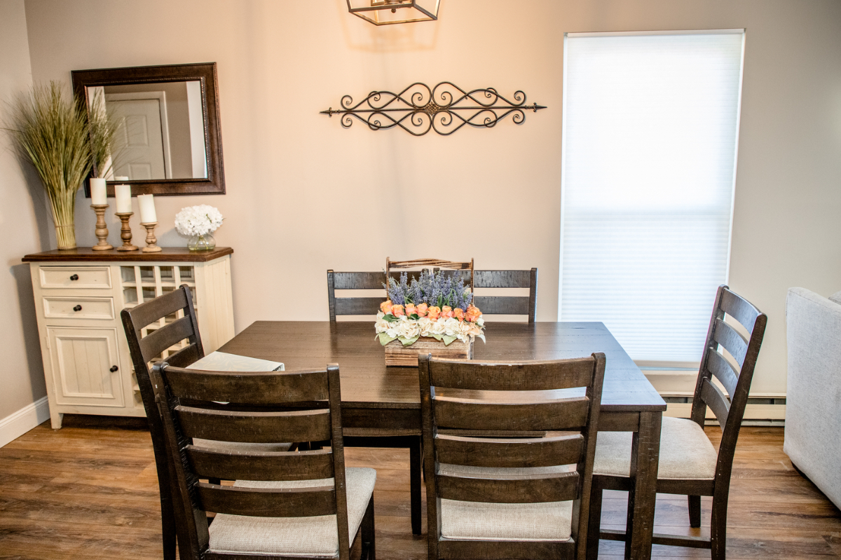 Spacious Saratoga Townhouse Retreat - Photo 5