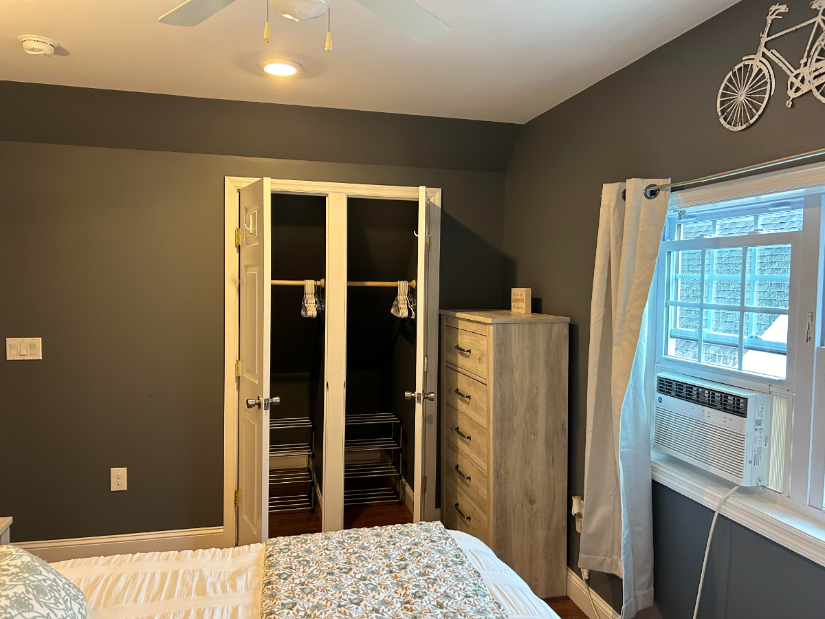 Cozy furnished apt near St Mary's, Nathan Litteaur, Saratoga, Albany Med & Ellis Hospitals - Photo 5