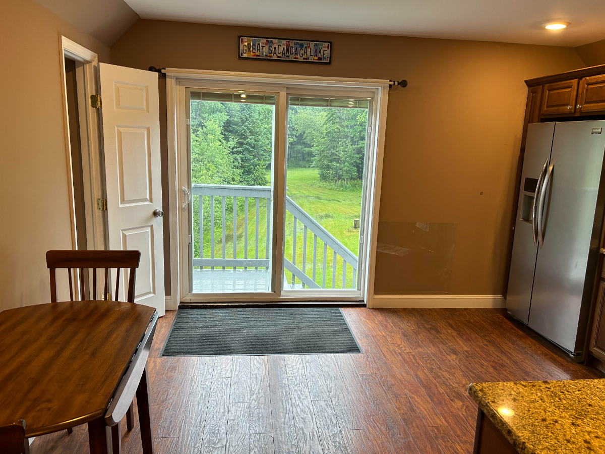 Cozy furnished apt near St Mary's, Nathan Litteaur, Saratoga, Albany Med & Ellis Hospitals - Photo 10