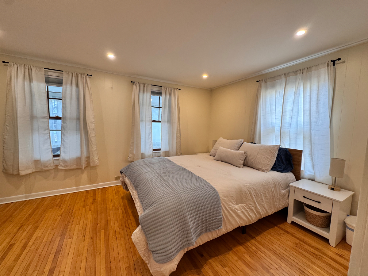2 Bedroom Upstairs Apartment - Photo 10