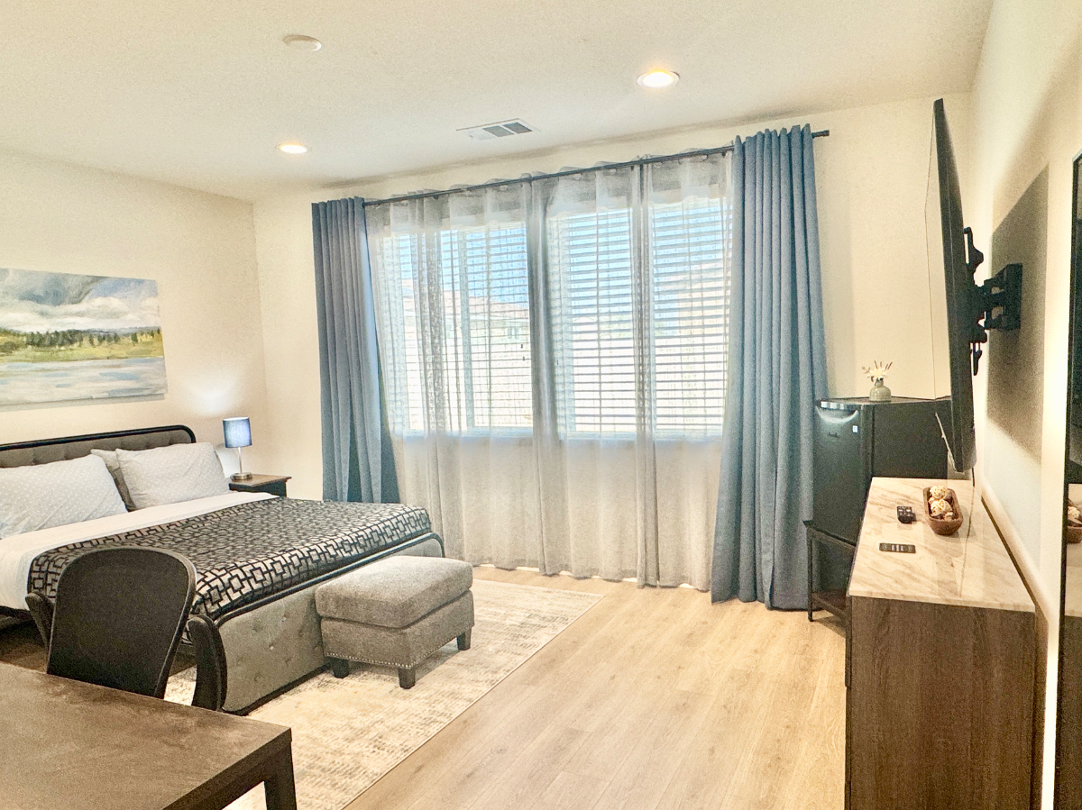 Platinum Huge Private Rm w/ Private Bath
