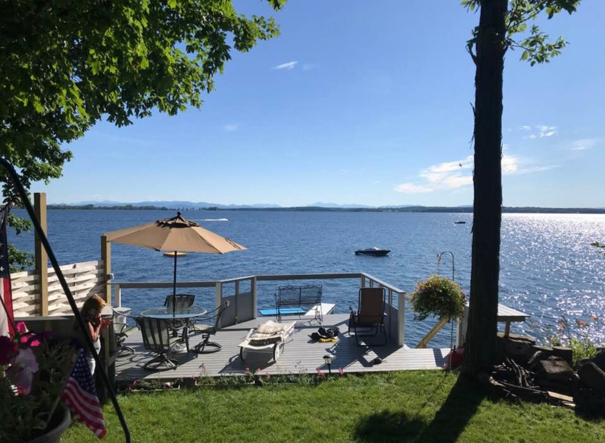 Beautiful 2 Bedroom Apt Overlooking Lake Champlain - Photo 8
