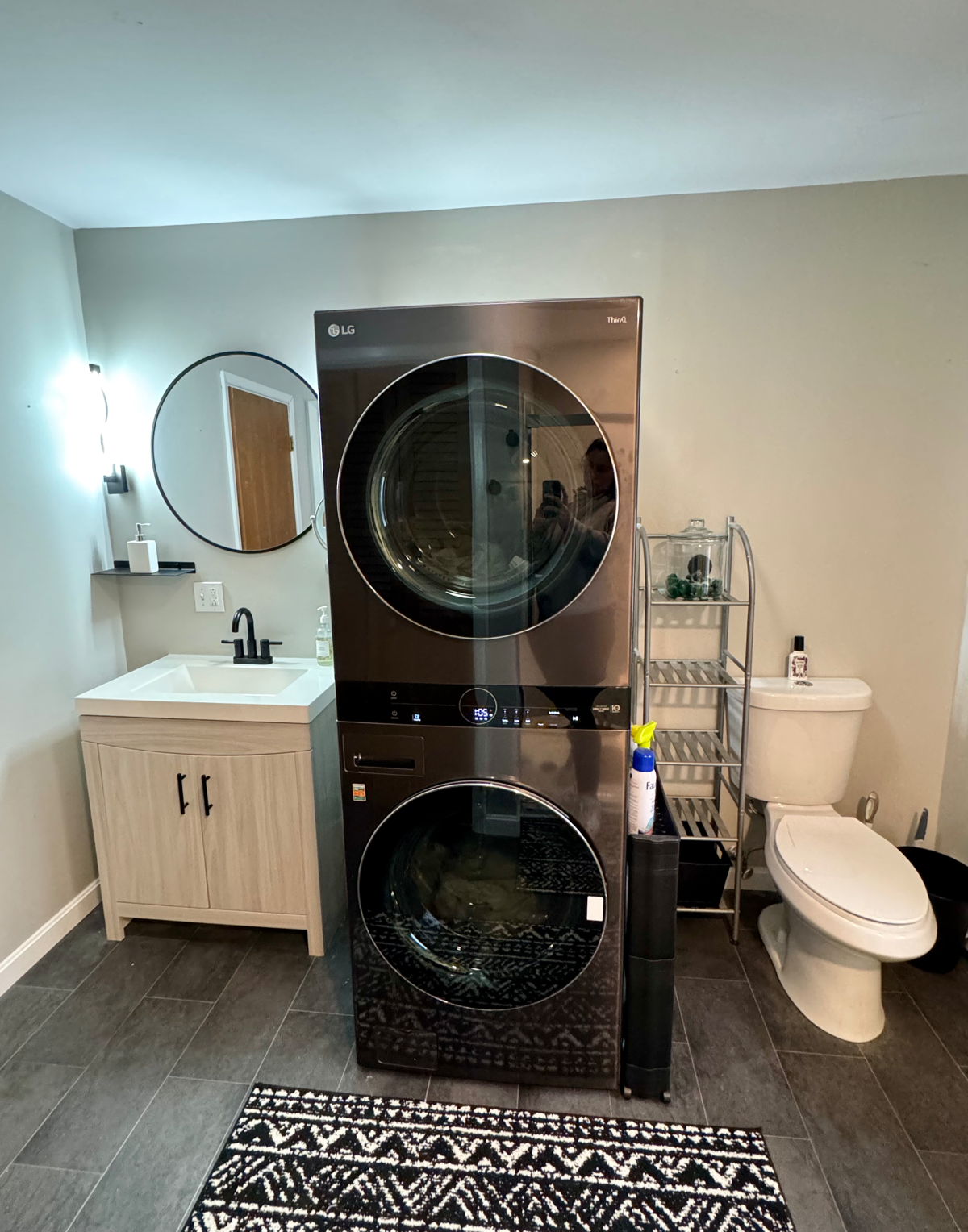 Beautiful 2 Bedroom Apt Overlooking Lake Champlain - Photo 6