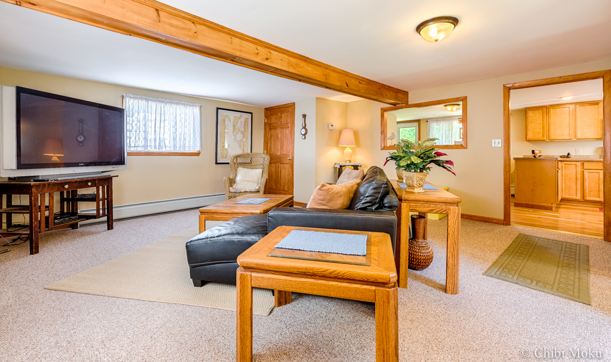 Comfortable Fully Furnished 3-Bedroom House on Beautiful Malletts Bay - Photo 3