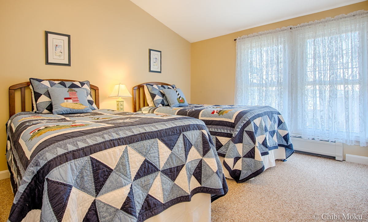 Comfortable Fully Furnished 3-Bedroom House on Beautiful Malletts Bay - Photo 5