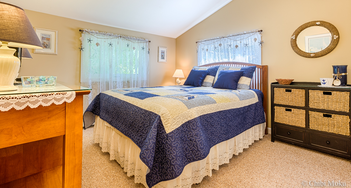 Comfortable Fully Furnished 3-Bedroom House on Beautiful Malletts Bay - Photo 4