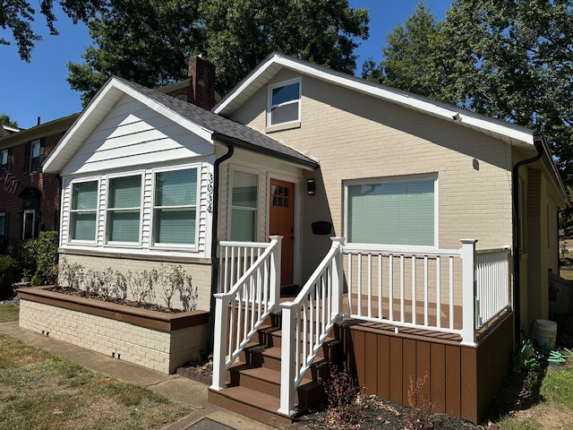 The Turtle House - Charming Home Close to St. Mary's Hospital - Photo 2
