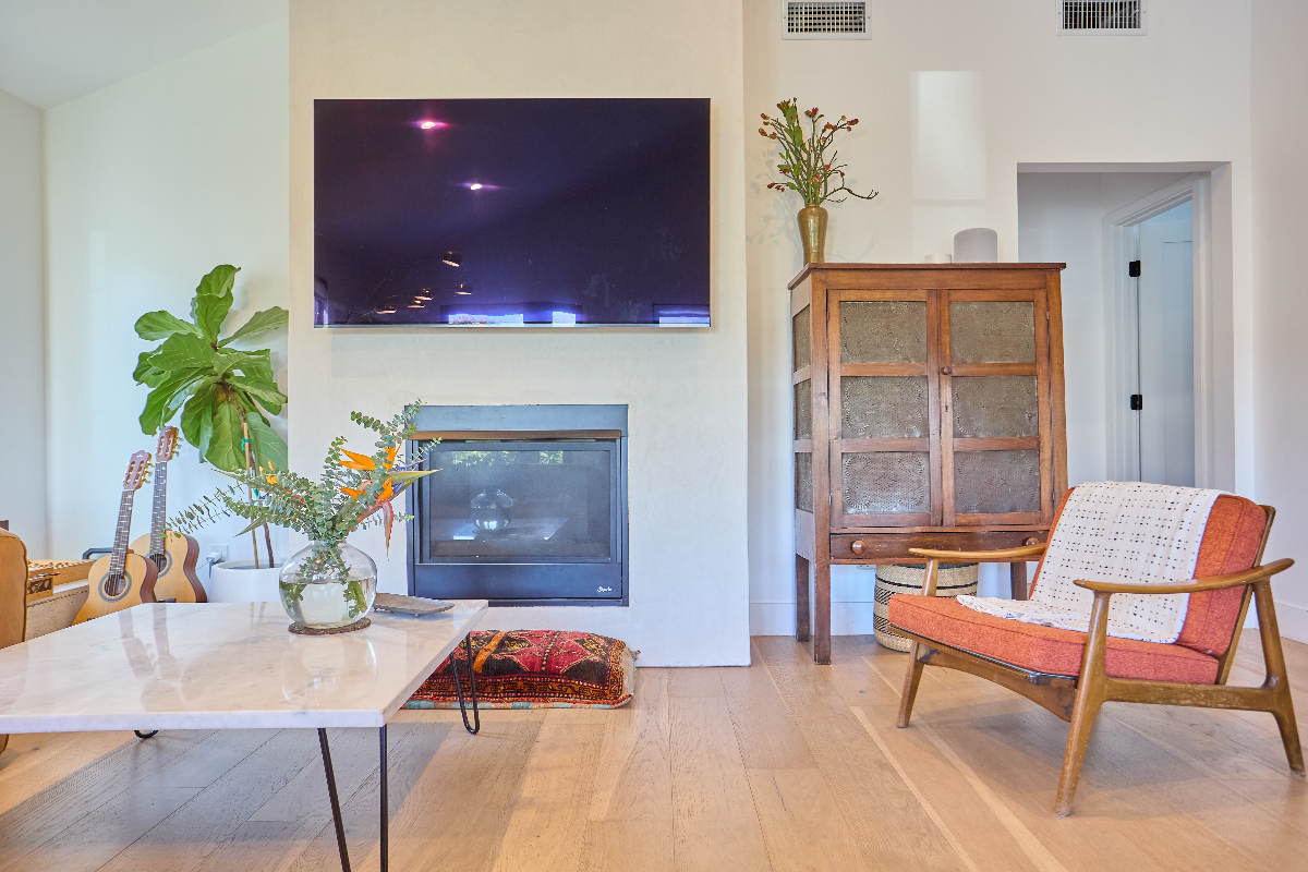 2BR-2 BA Moden Home in Hidden Gem Beach Community of Del Rey - Near Hospitals & Beach - Photo 5