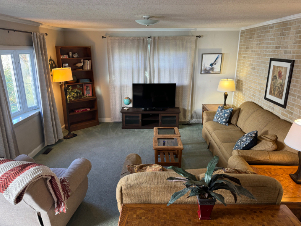 Multi-level home in heart of Kanawha City - Photo 9