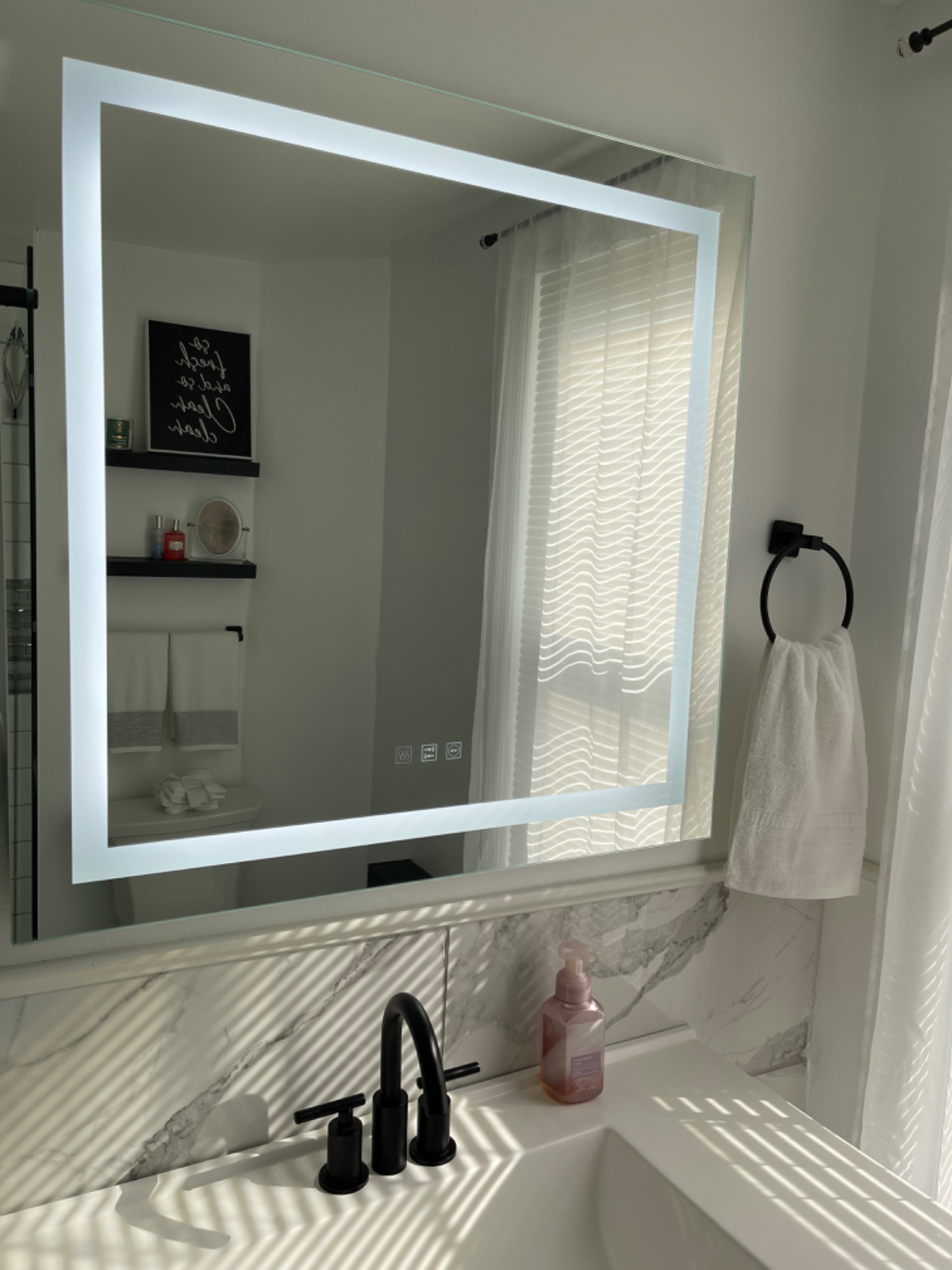 One Bedroom Near Wynn Hospital - Photo 5