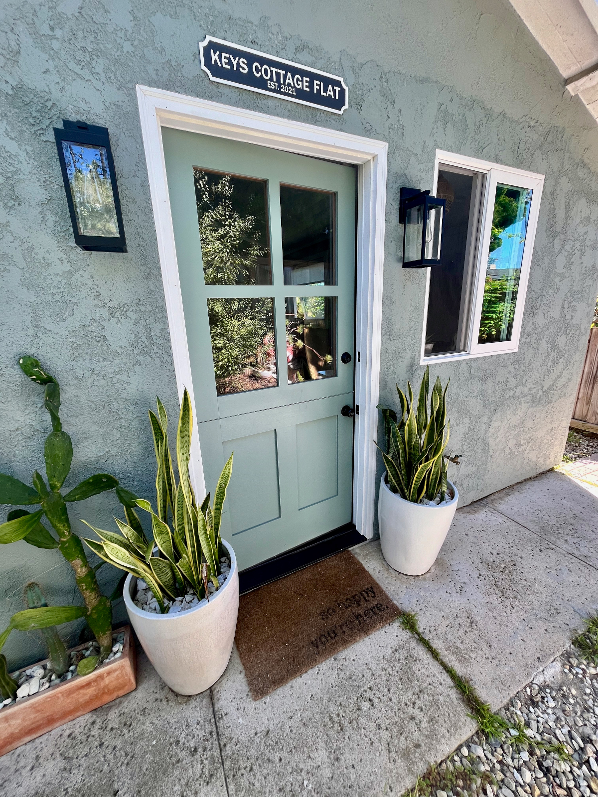 Ventura Keys Cottage - Photo 1