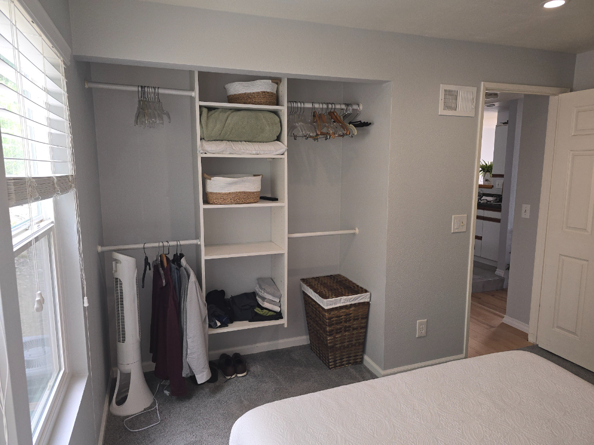 Scripps Ranch. Awesome view and cozy. Garage parking. Great location. - Photo 4