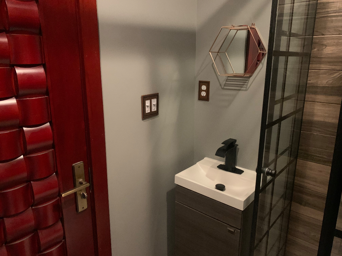 House Share Bedford Stuyvesant/Private Room With Private Bath Available - Photo 6