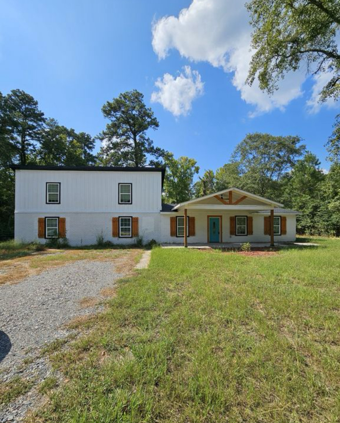 1295 GA Hwy 49- Queen