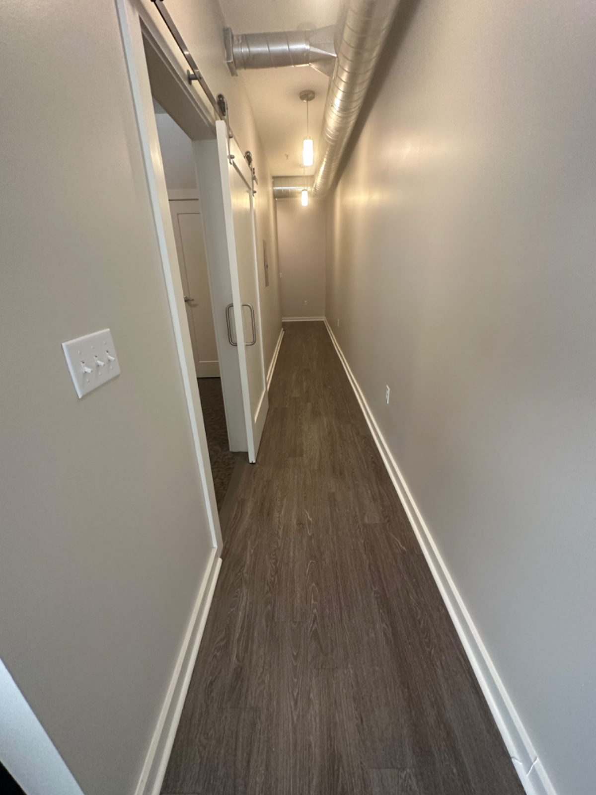 One bedroom - Photo 6