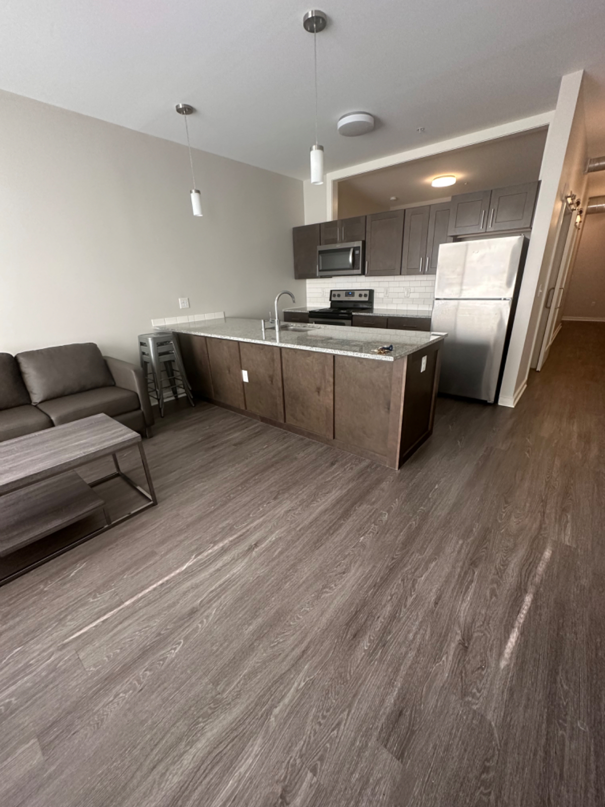 One bedroom - Photo 2