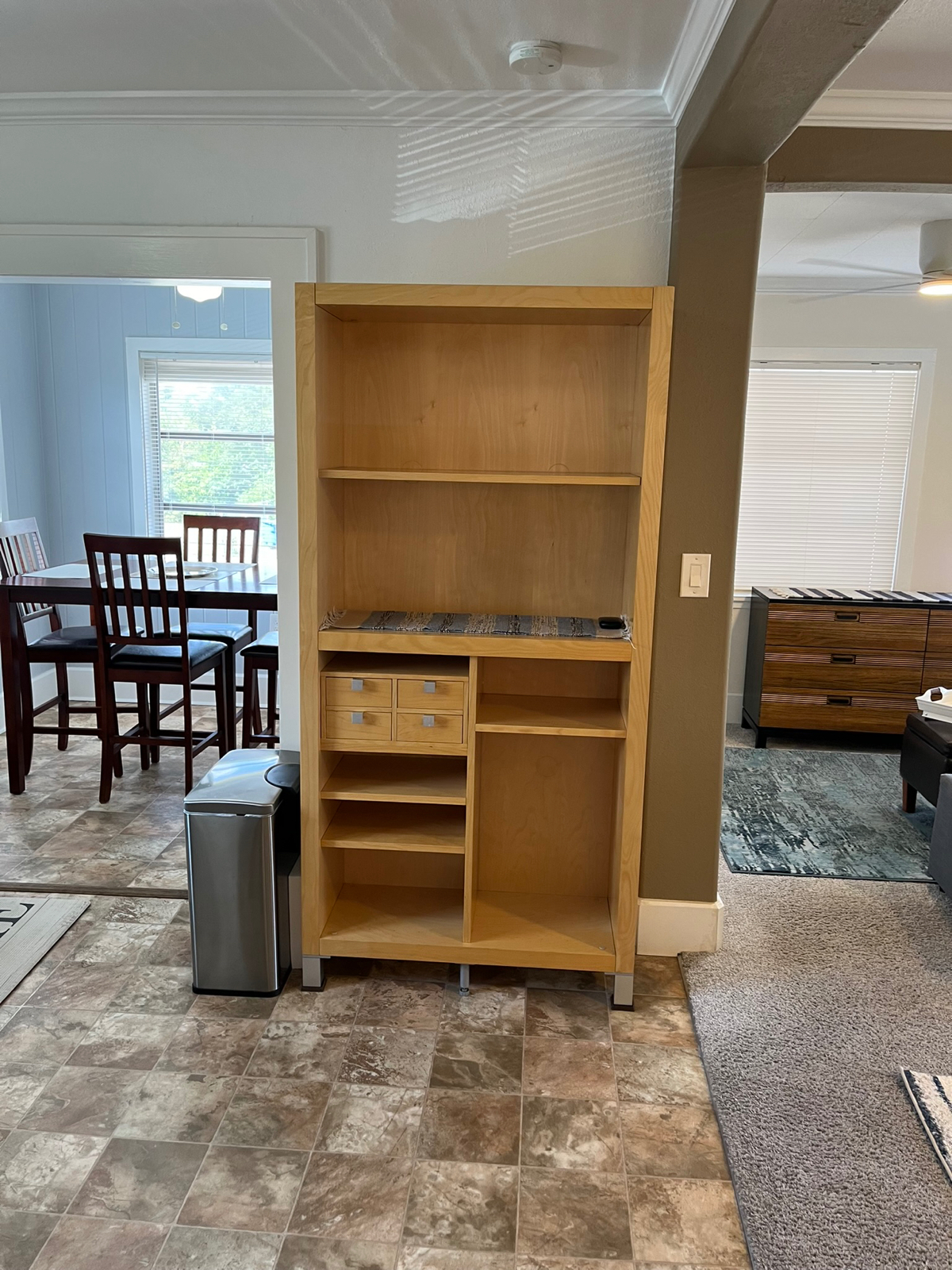 Clean and spacious studio apartment near downtown - Photo 11
