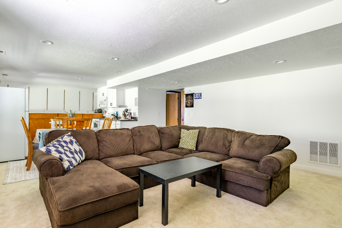 3BR Sanctuary in Gresham, Oregon - Photo 2