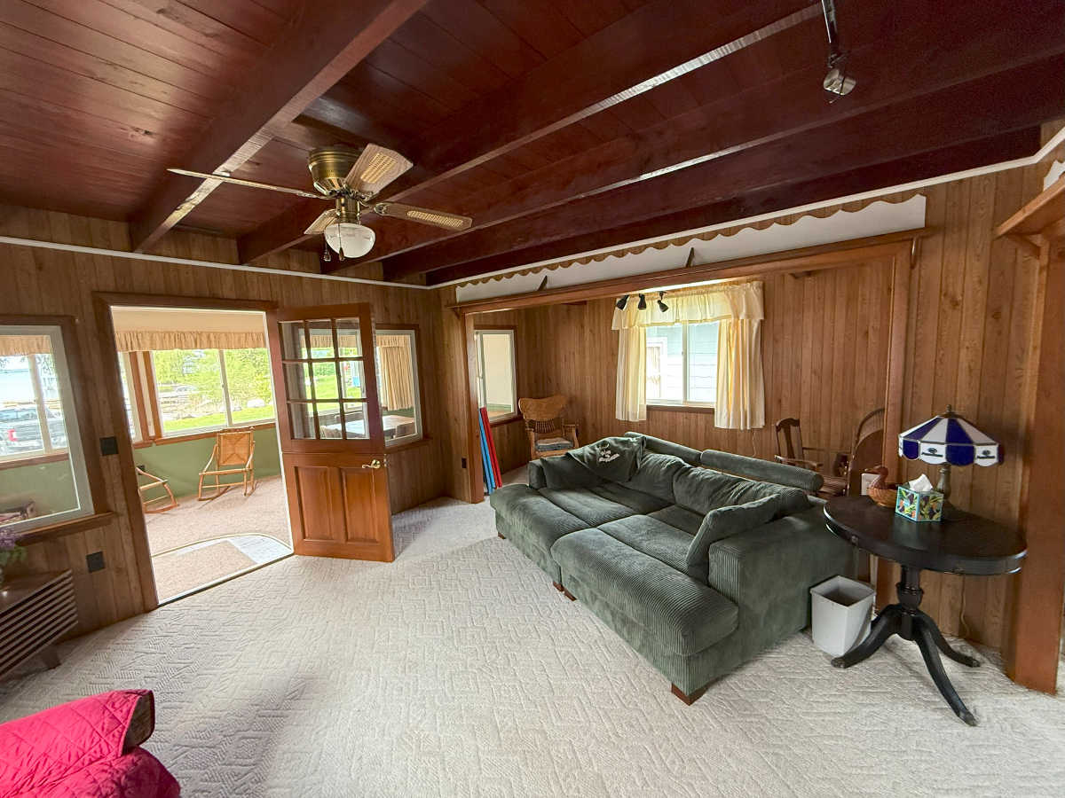 Quiet Cozy Cottage on the St Lawrence - Photo 2