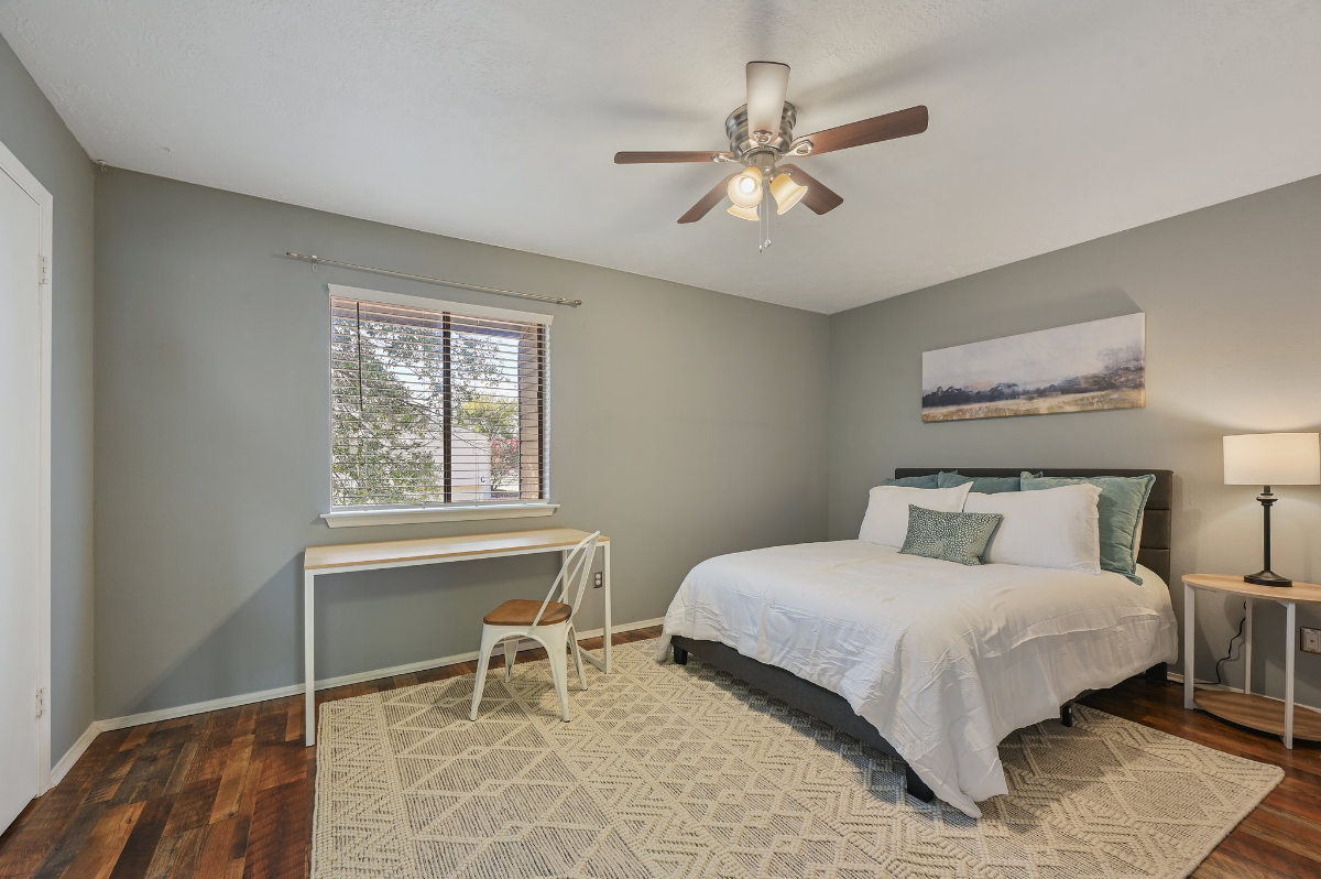 Fully Furnished 2/1.5 Near Texas A&M/Medical Centers - Photo 11