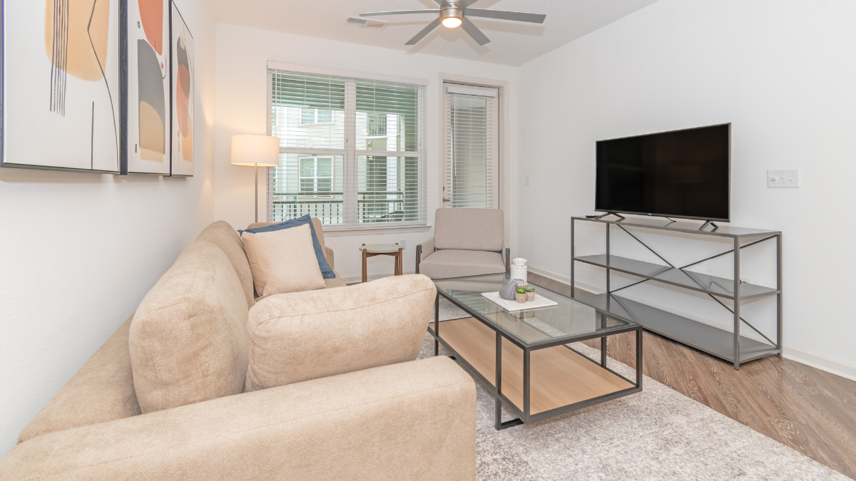 2214 - Landing Furnished Apartment at San Marco Promenade - Photo 2