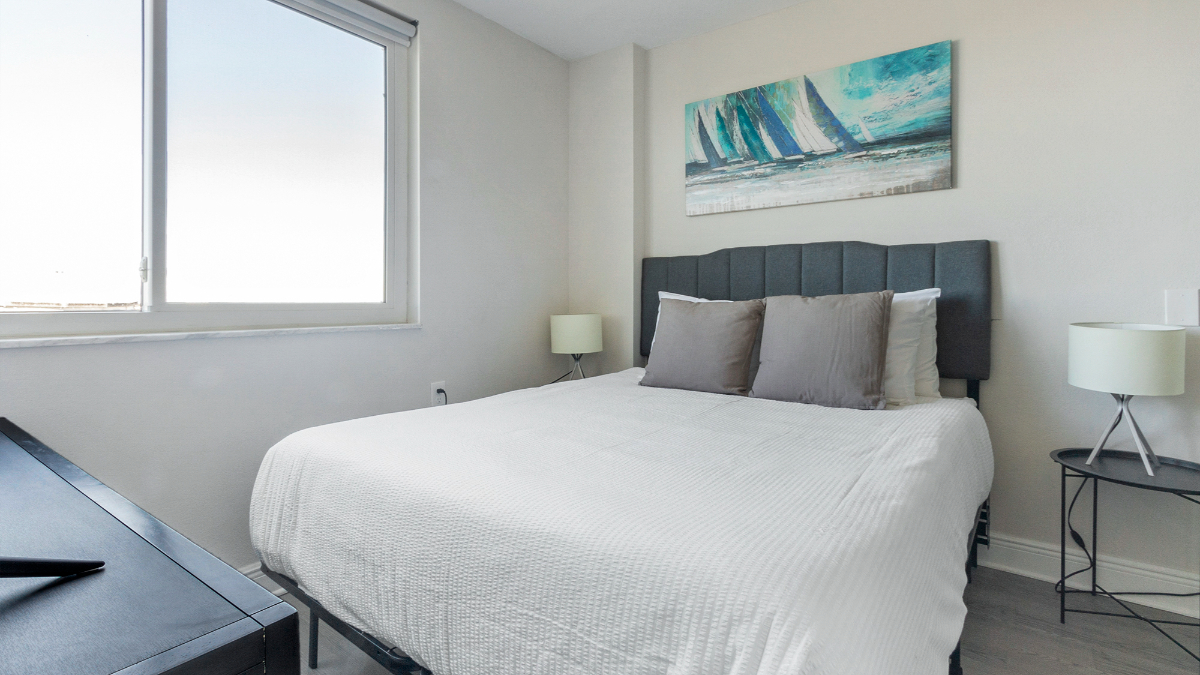 1039 - Landing Furnished Apartment at The Wayland