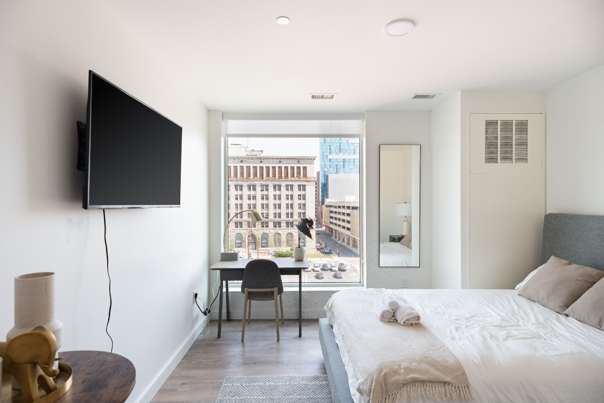 605 - Landing Furnished Apartment at eXchange