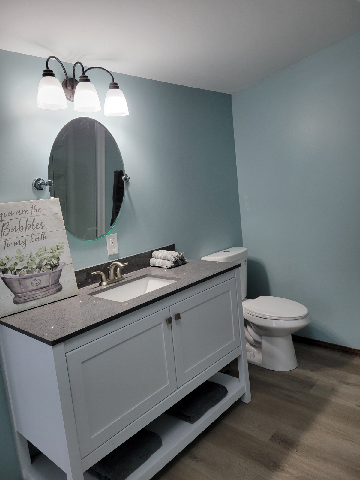 Quiet 3 Bedroom Home - Photo 6