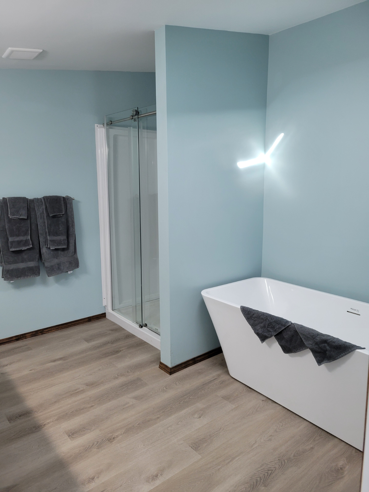 Quiet 3 Bedroom Home - Photo 7