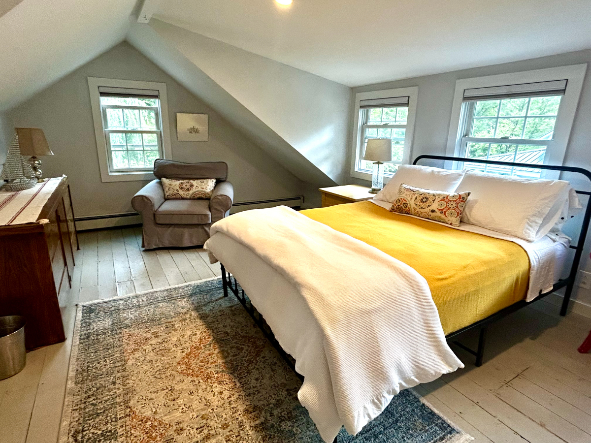 Carriage House in beautiful Cornwall, Vermont - Photo 10