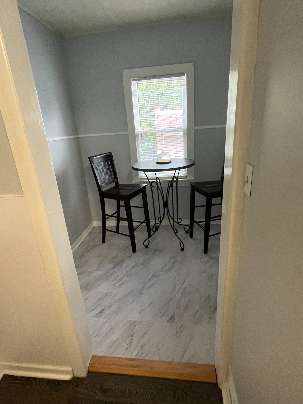 Quiet 3BR 1BA close to Rochester Hospitals near a Park - Photo 10